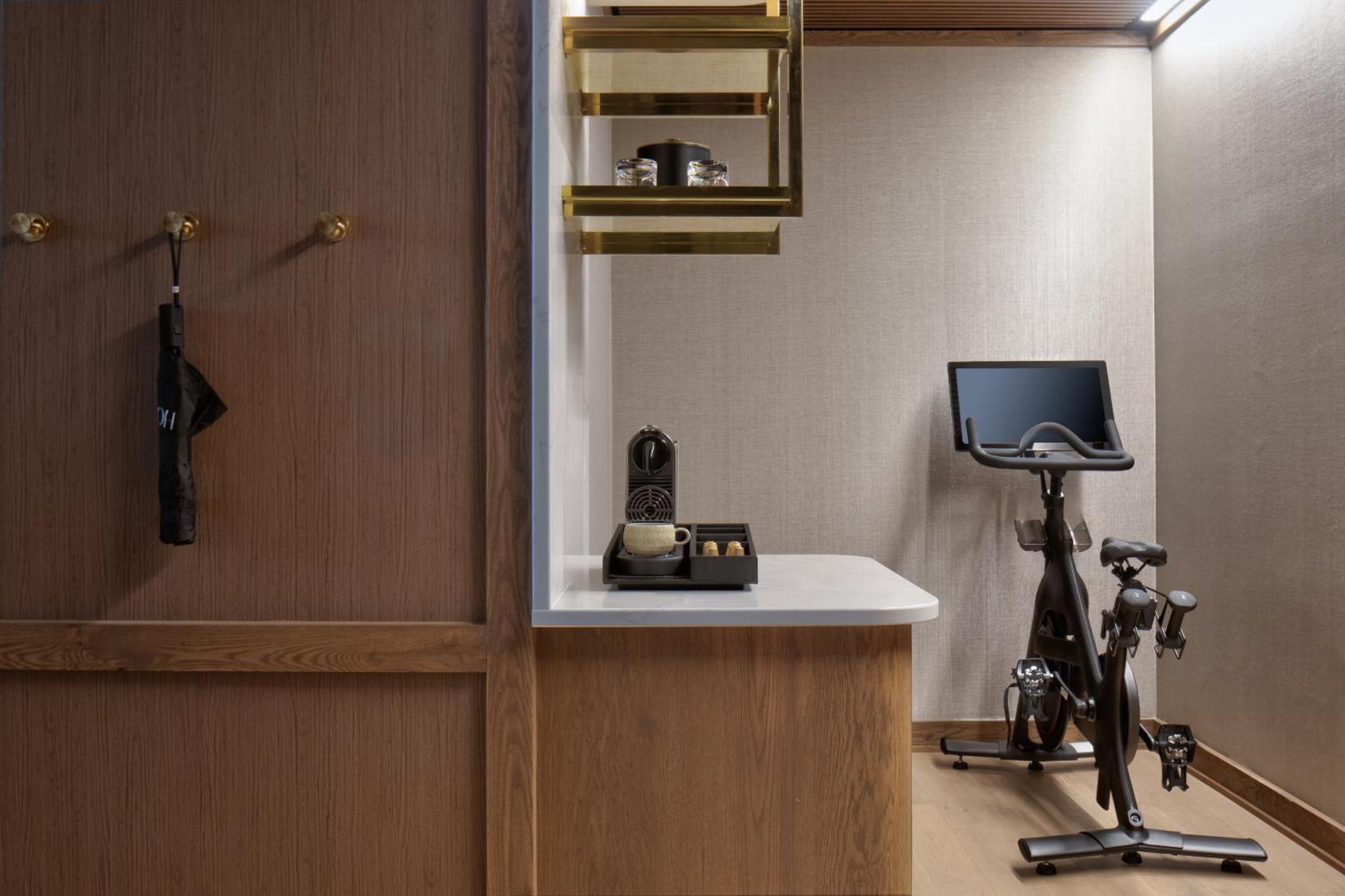 Ada Hotel Dış mekan fotoğraf